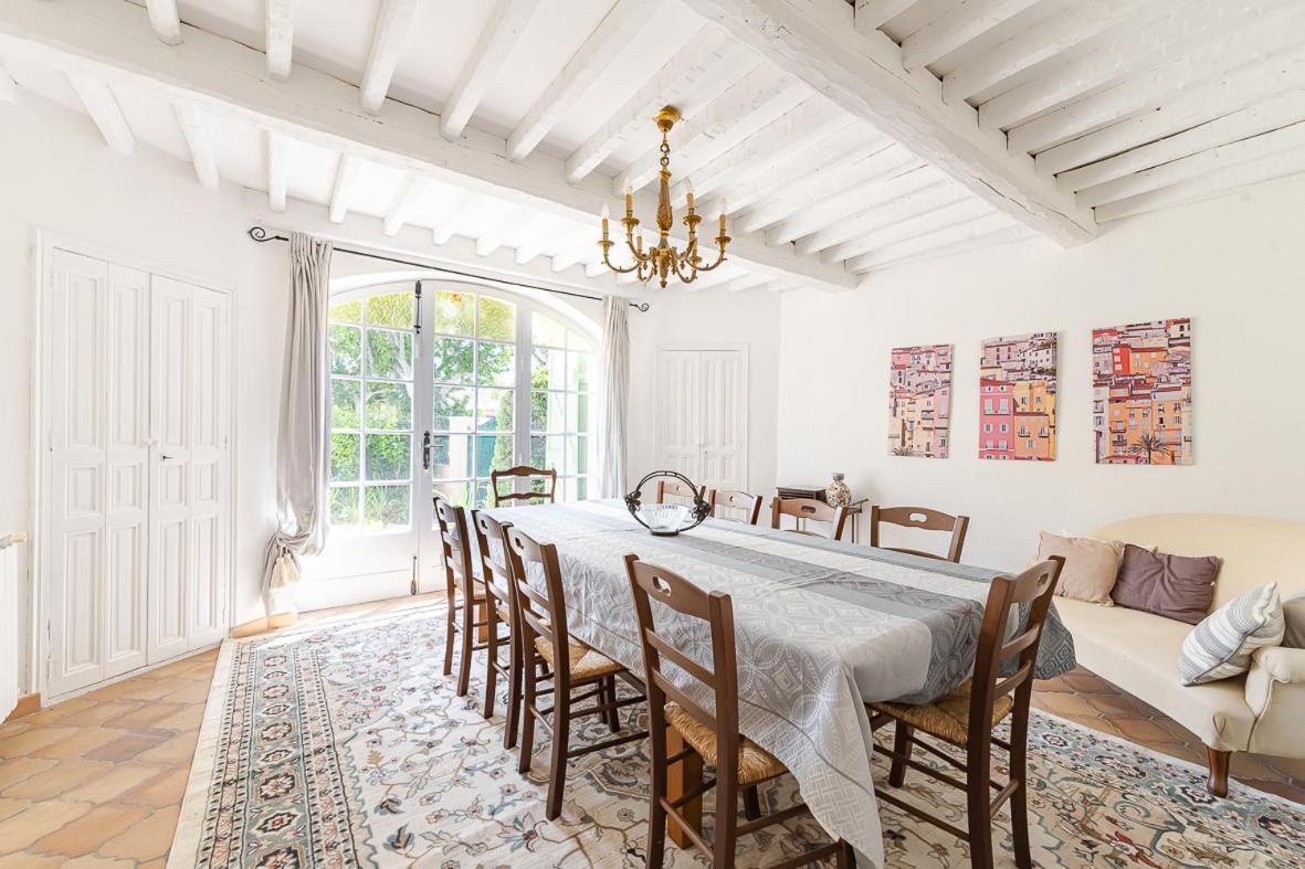Maison De Maitre 230M² En Plein Coeur Du Village Camps-la-Source Exterior foto